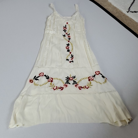 Nanette Lepore Cream Embroidered Maxi Dress Sz 2 - Picture 2 of 5